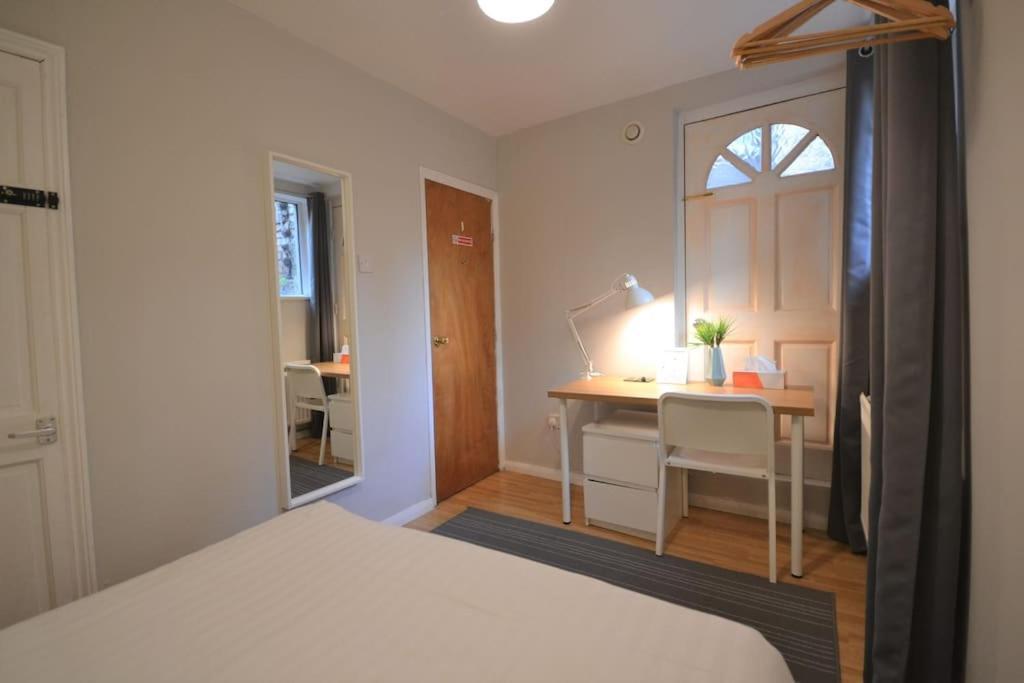Lovely Budget Double Ensuite In Bricklane 伦敦 外观 照片
